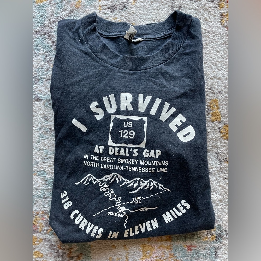 Andazia tag t shirt